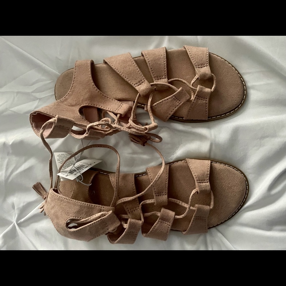 Old navy gladiator sandals